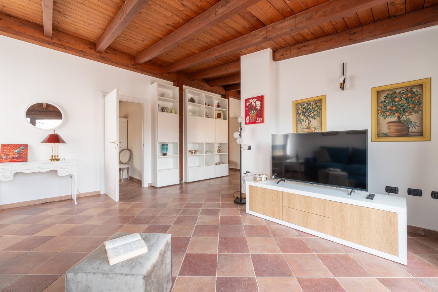 カリアリGreta House San Benedettoアパートメント エクステリア 写真