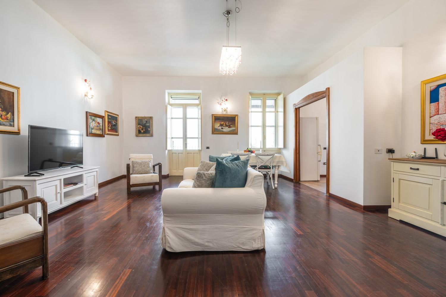 カリアリGreta House San Benedettoアパートメント エクステリア 写真