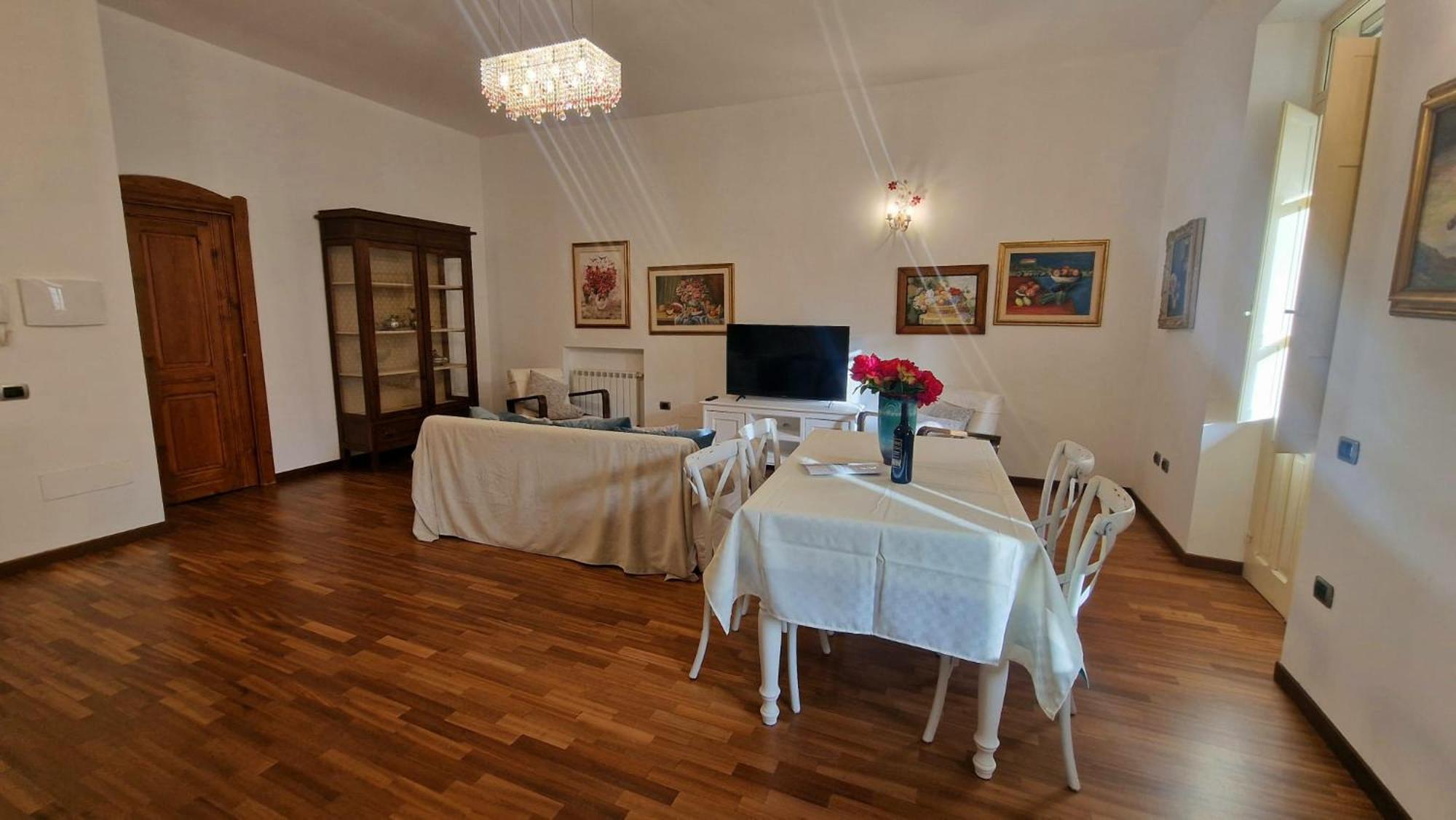 カリアリGreta House San Benedettoアパートメント エクステリア 写真